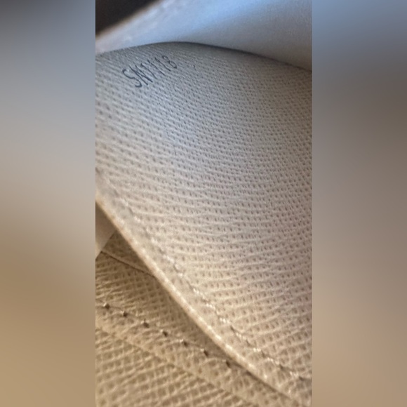 Louis Vuitton Damier Azur Compact Zippy Wallet With Box - Picture 7 of 9